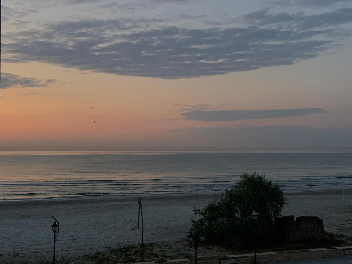 Apartament Nicolas, Mamaia Nord, Soleil Residence, Plaja Papaya Нэводари Экстерьер фото